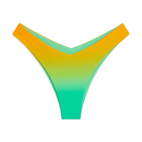 WeWoreWhat - Leigh Gradient Bikini Top (M) & Delilah Gradient Bikini Bottom (M) - Picture 4 of 8
